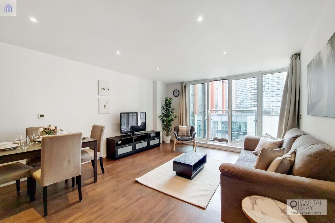 Fully Serviced Two Bed Apartment By Excel & O2 Londen Buitenkant foto