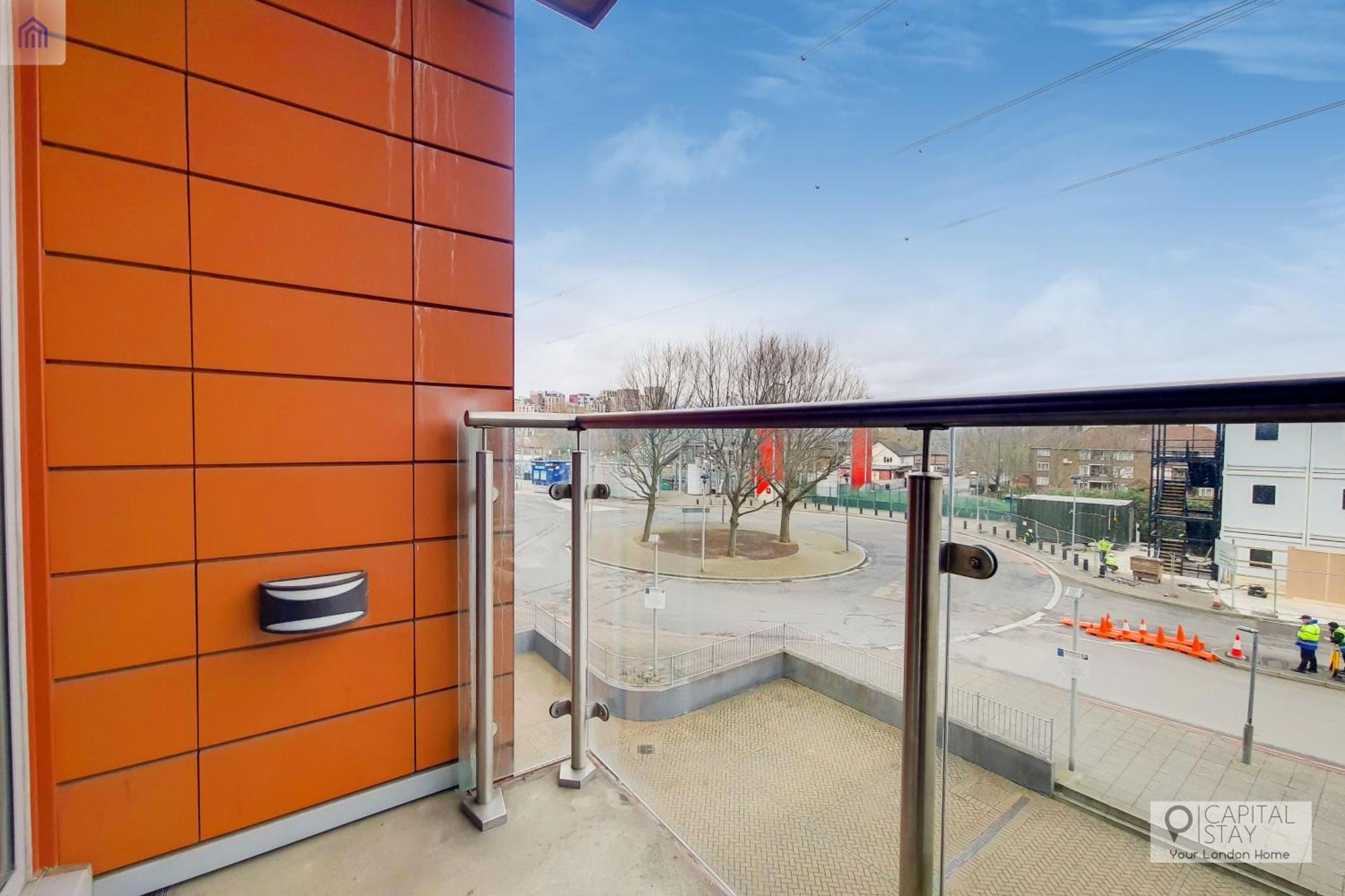 Fully Serviced Two Bed Apartment By Excel & O2 Londen Buitenkant foto